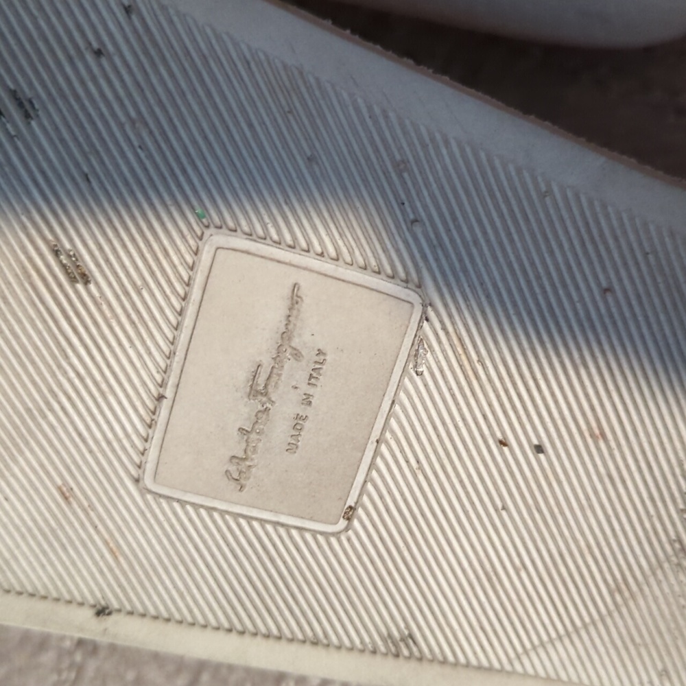 Authentic Ferragamo Slides - Picture 3 of 8